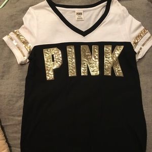 Black and white Pink T-shirt